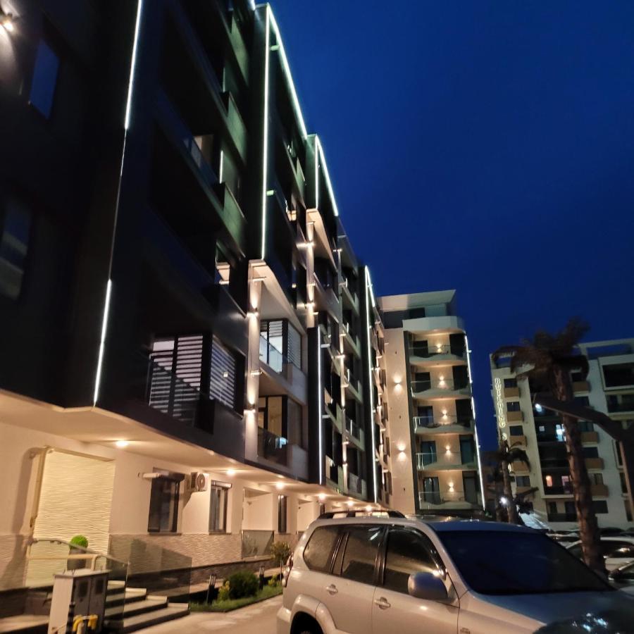 Zen Garden Apartament De Lux Nou Pe Malul Marii Constanţa Exterior foto